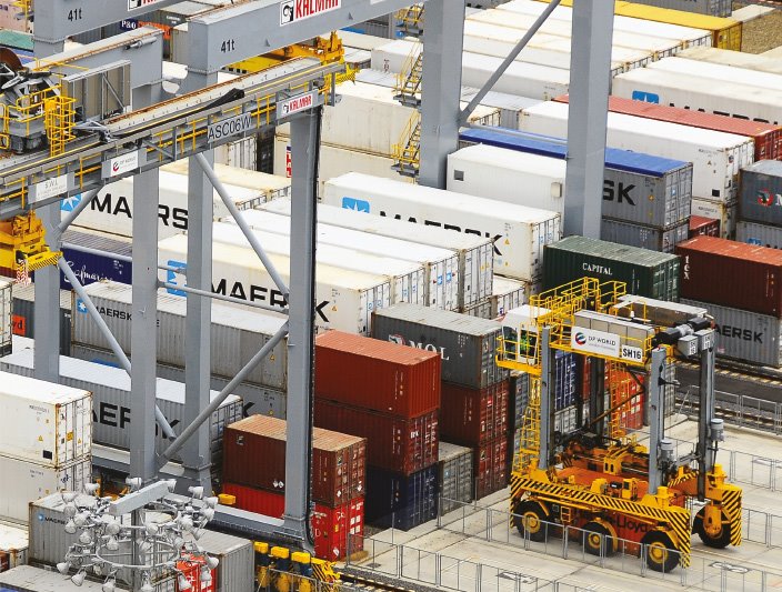 Kalmar provides the automated heart of DP World London Gateway