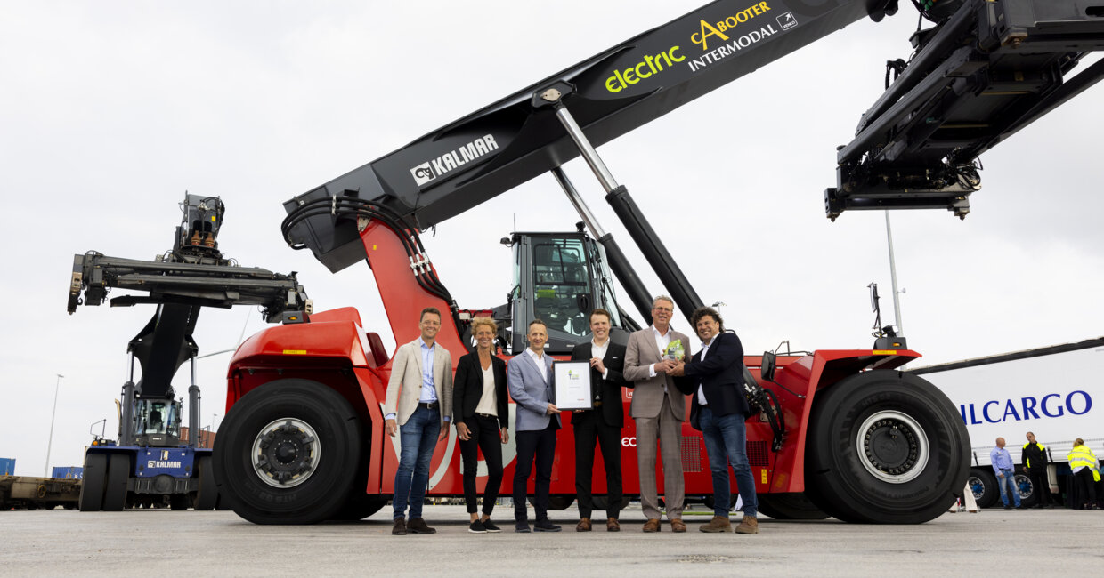 Turning sceptics into advocates: Cabooter Group sparks enthusiasm with Kalmar Electric Reachstacker